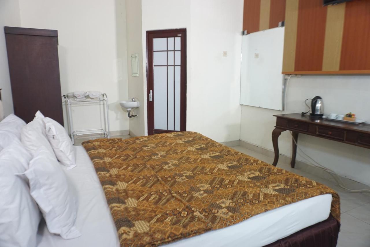 Hotel Laweyan Solo 외부 사진
